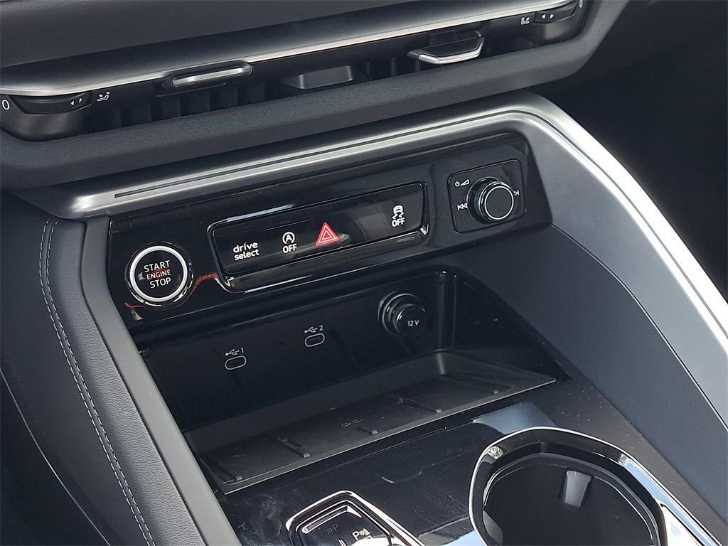 new 2025 Audi Q5 Sportback car, priced at $62,075