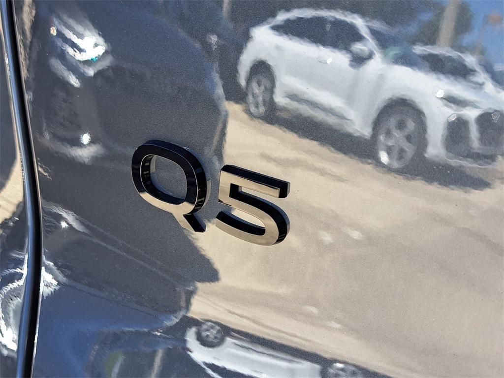 new 2025 Audi Q5 car, priced at $60,950