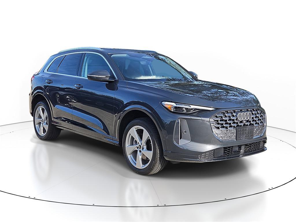 new 2025 Audi Q5 car, priced at $60,950