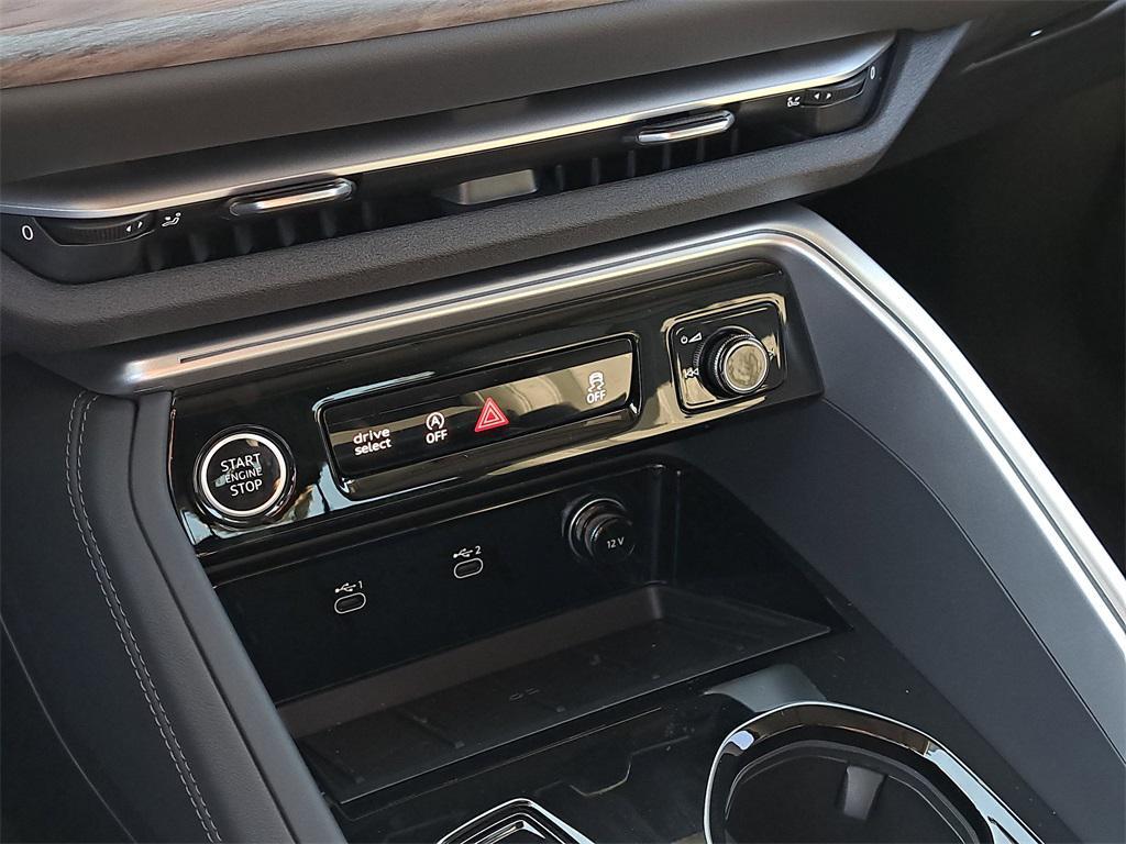 new 2025 Audi Q5 car, priced at $60,300