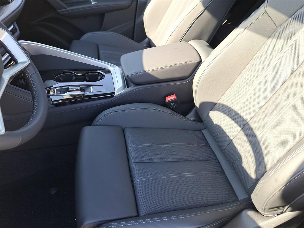 new 2025 Audi Q5 car, priced at $60,300