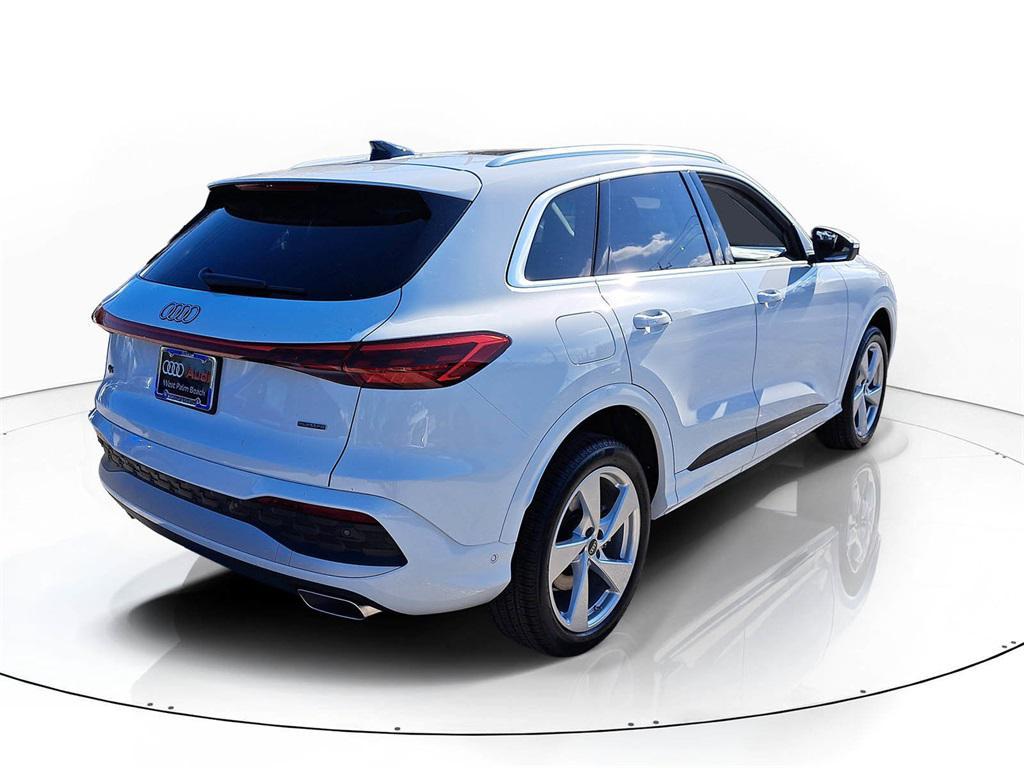 new 2025 Audi Q5 car, priced at $60,300
