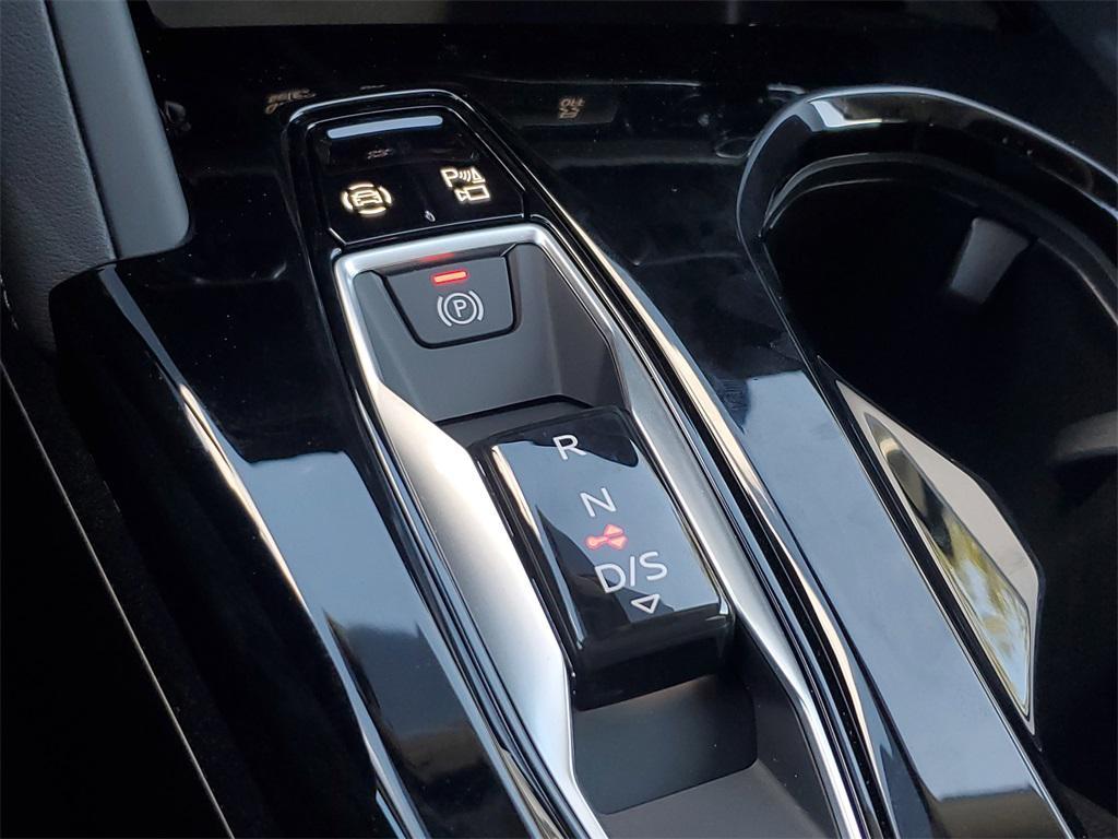 new 2025 Audi Q5 car, priced at $60,300