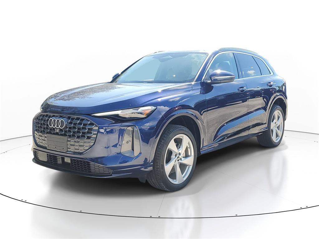 new 2025 Audi Q5 car, priced at $60,300