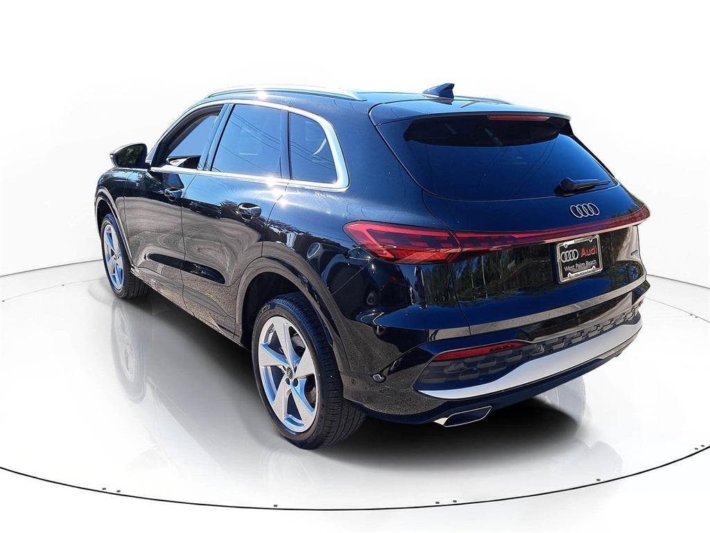 new 2025 Audi Q5 car, priced at $60,390