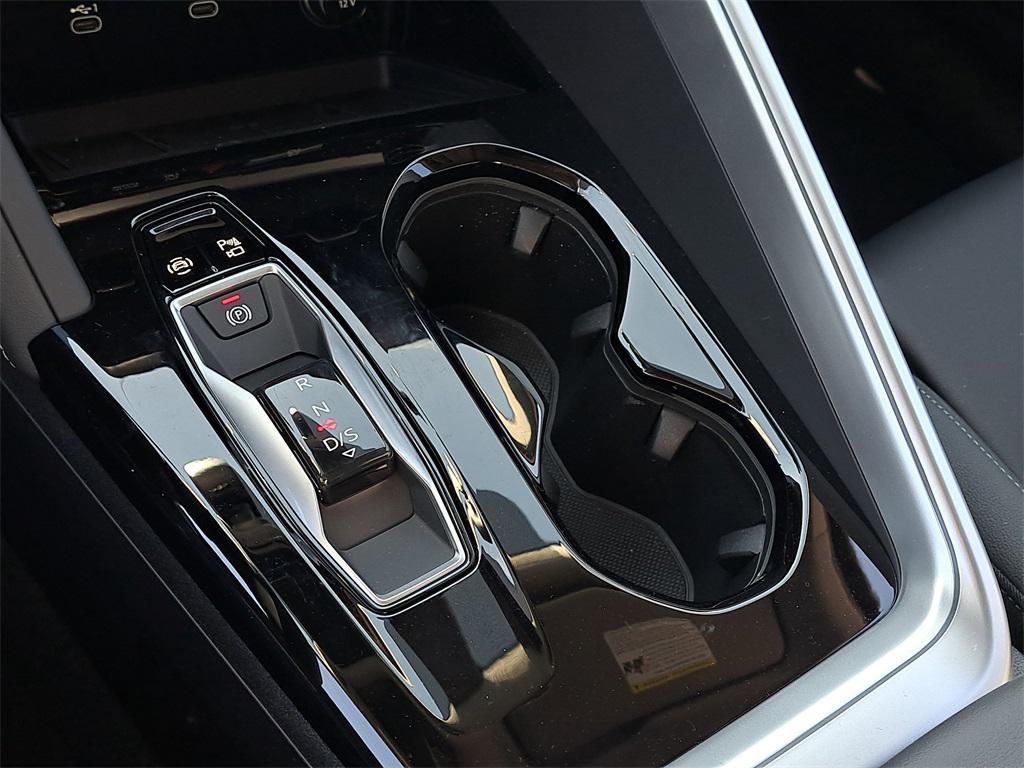 new 2025 Audi Q5 car, priced at $60,390