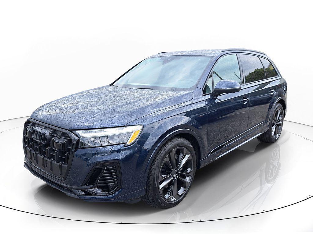 new 2026 Audi Q7 car, priced at $78,560