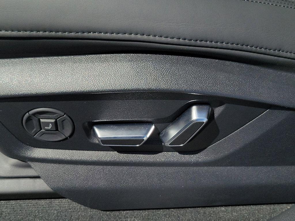 new 2026 Audi RS Q8 car, priced at $150,560