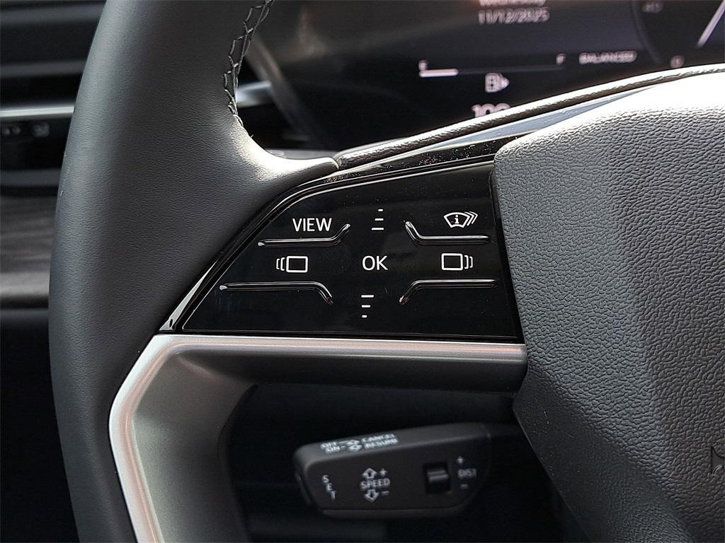 new 2025 Audi Q5 car, priced at $59,350