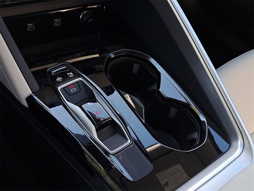 new 2025 Audi Q5 car, priced at $58,900