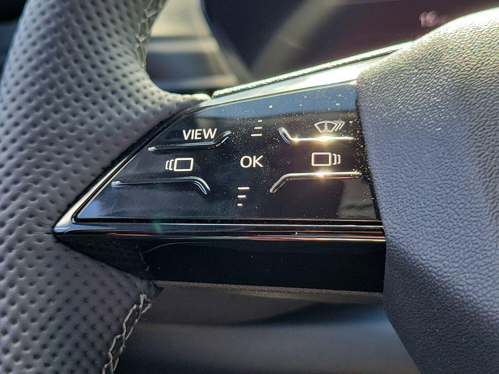 new 2025 Audi SQ5 car, priced at $72,995