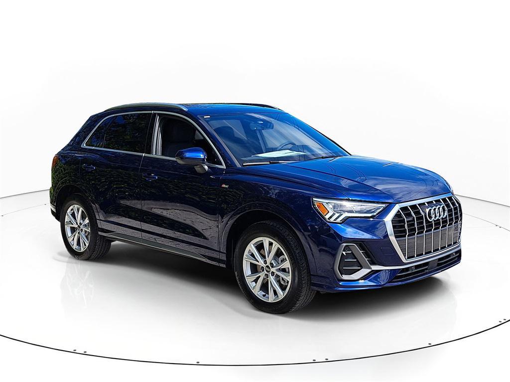 new 2025 Audi Q3 car, priced at $41,560