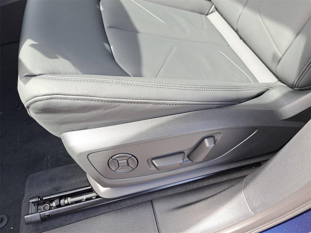 new 2025 Audi Q3 car, priced at $41,560