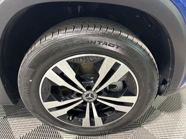 used 2025 Mercedes-Benz GLB 250 car, priced at $43,881