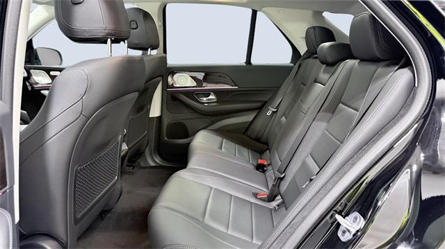new 2026 Mercedes-Benz GLE 450 car, priced at $80,300