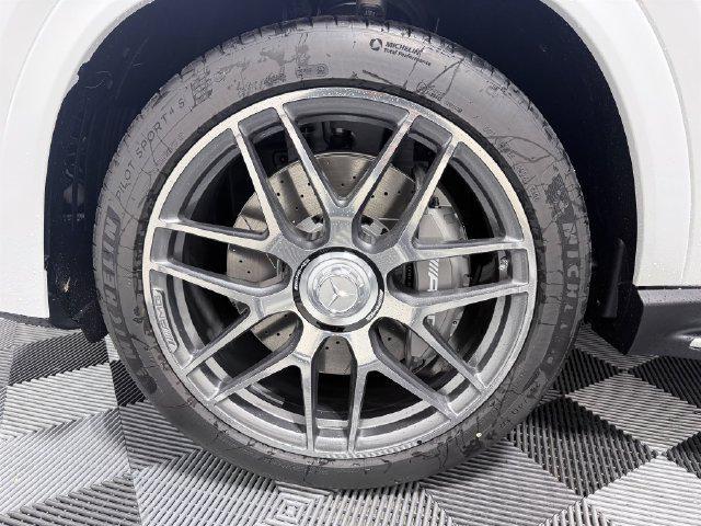new 2027 Mercedes-Benz AMG GLE 53e car, priced at $125,034