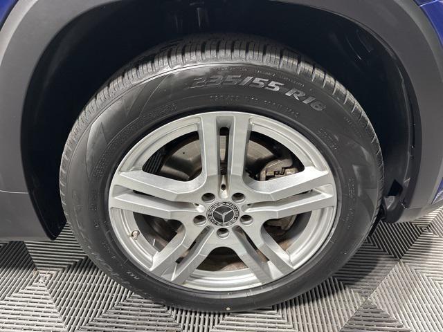 used 2020 Mercedes-Benz GLB 250 car, priced at $22,881