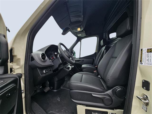 new 2025 Mercedes-Benz Sprinter 2500 car, priced at $75,901
