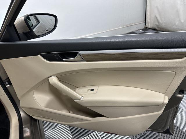 2017 Beige Volkswagen Passat
