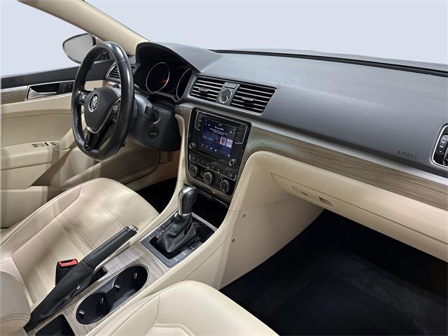 2017 Beige Volkswagen Passat