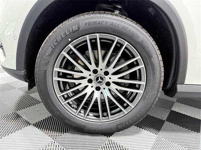 new 2026 Mercedes-Benz GLC 300 car, priced at $57,985