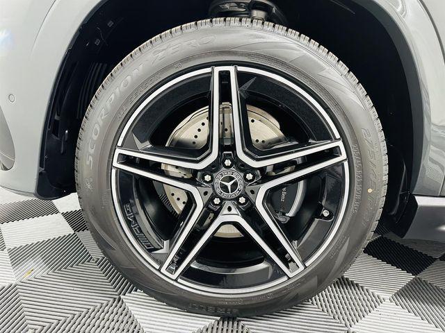 new 2026 Mercedes-Benz GLS 450 car, priced at $97,450