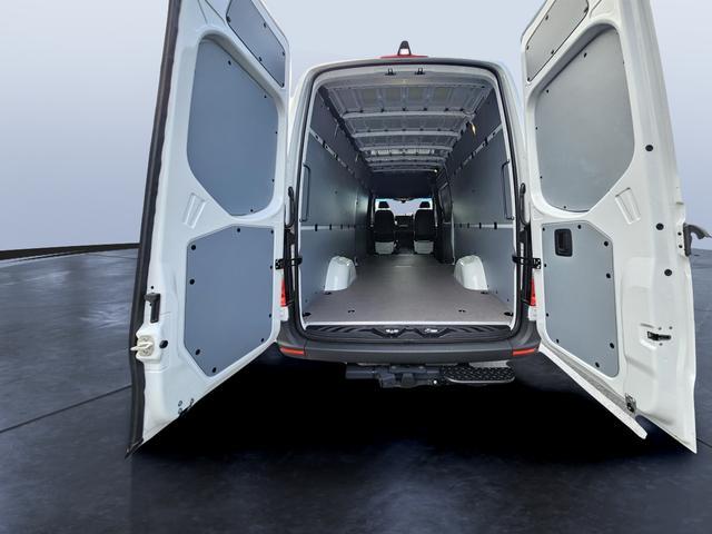 new 2026 Mercedes-Benz Sprinter 2500 car, priced at $62,910