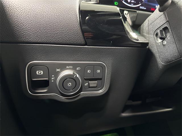 used 2025 Mercedes-Benz GLA 250 car, priced at $41,881