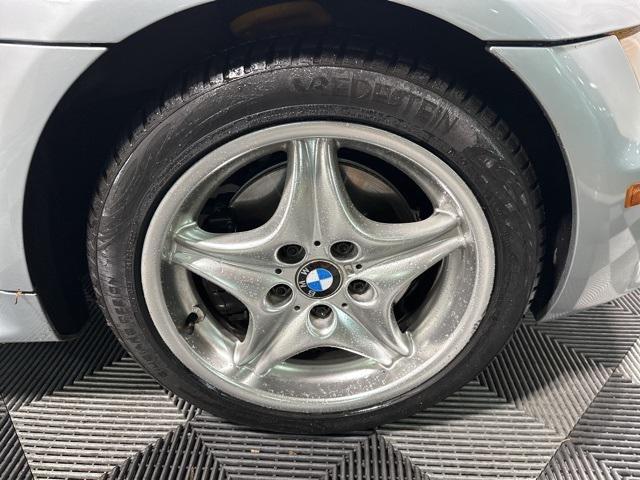 used 1998 BMW M car, priced at $18,881