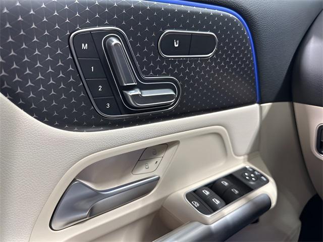 used 2025 Mercedes-Benz GLA 250 car, priced at $38,881