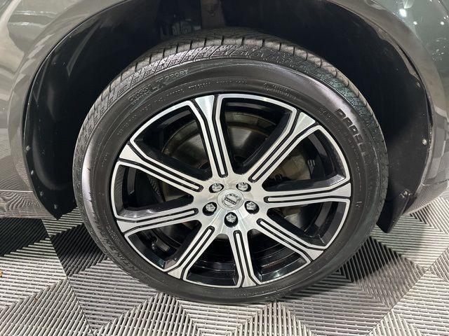 used 2018 Volvo XC60 car, priced at $17,881