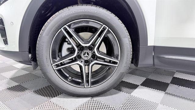 new 2026 Mercedes-Benz GLB 250 car, priced at $52,819