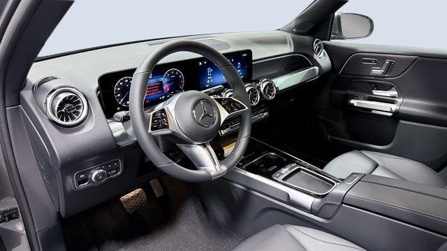new 2026 Mercedes-Benz GLB 250 car, priced at $53,095