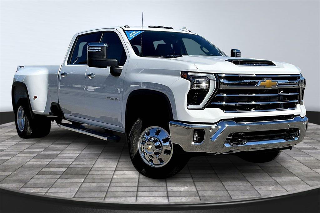 new 2026 Chevrolet Silverado 3500 car, priced at $83,455
