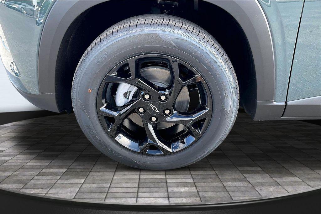 new 2026 Chevrolet Trax car, priced at $25,725