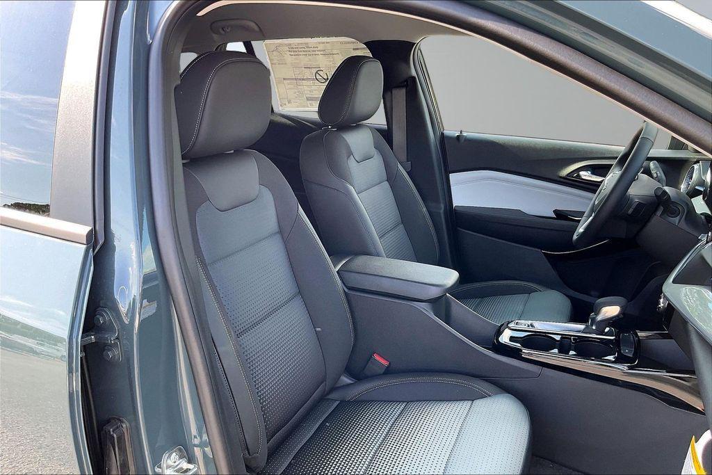 new 2026 Chevrolet Trax car, priced at $25,725