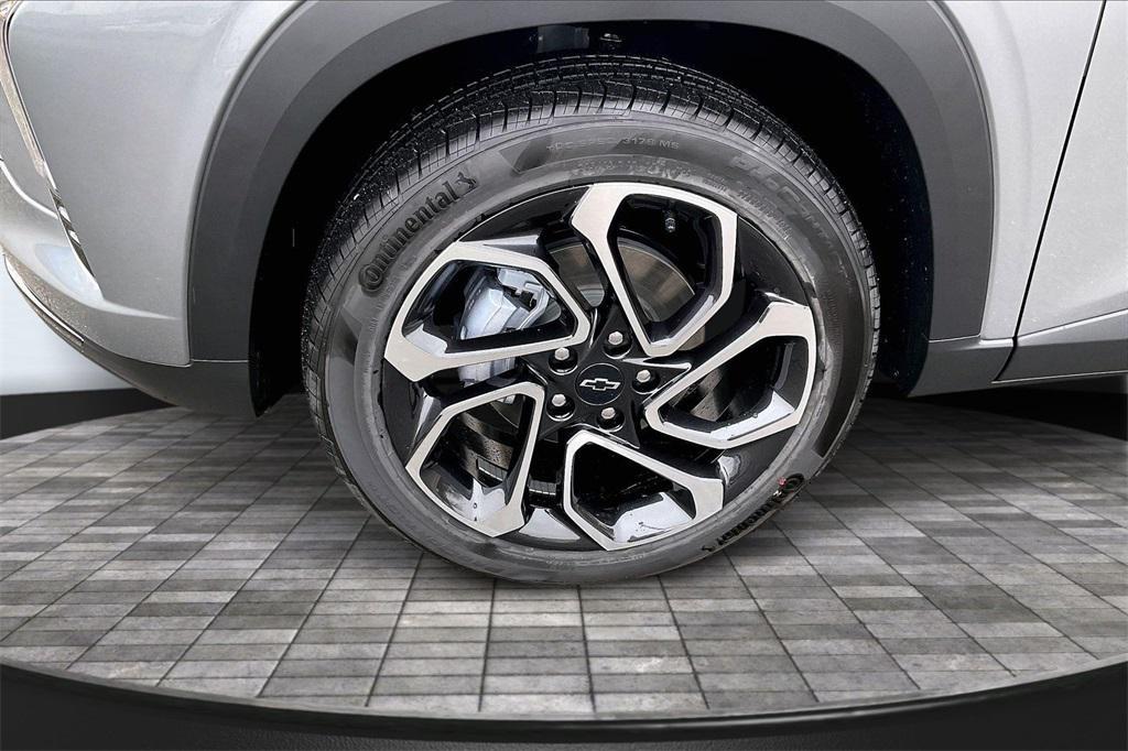 new 2026 Chevrolet Trax car, priced at $27,885