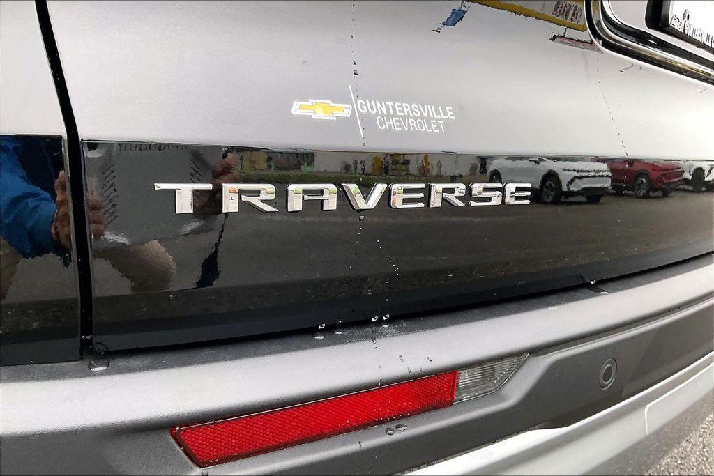 new 2026 Chevrolet Traverse car, priced at $41,945