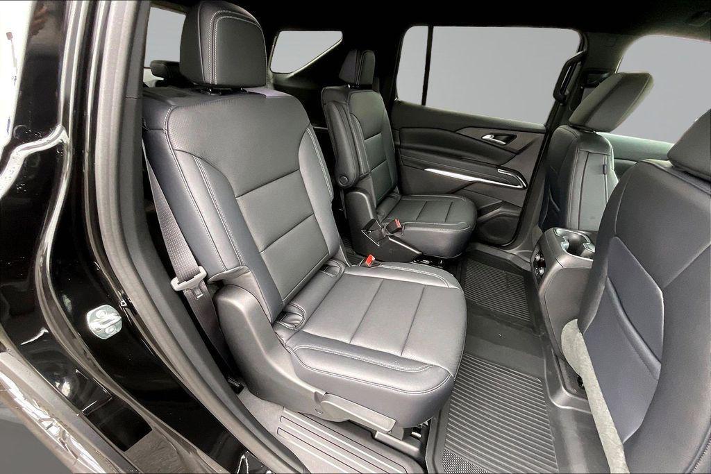 new 2026 Chevrolet Traverse car, priced at $41,945