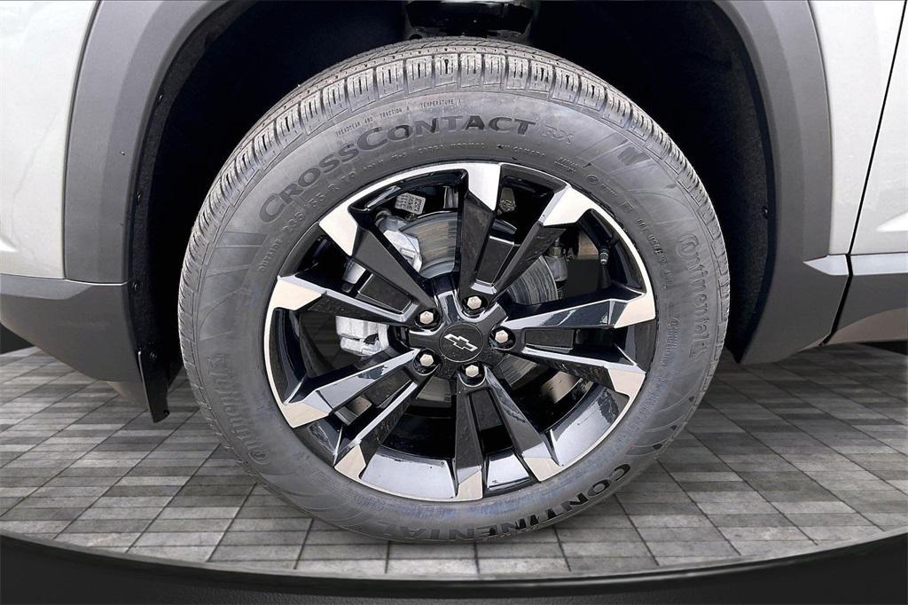 new 2026 Chevrolet Equinox car, priced at $35,105