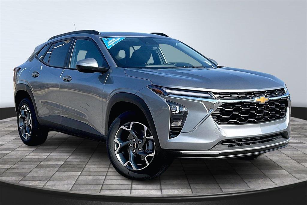 new 2026 Chevrolet Trax car, priced at $25,635
