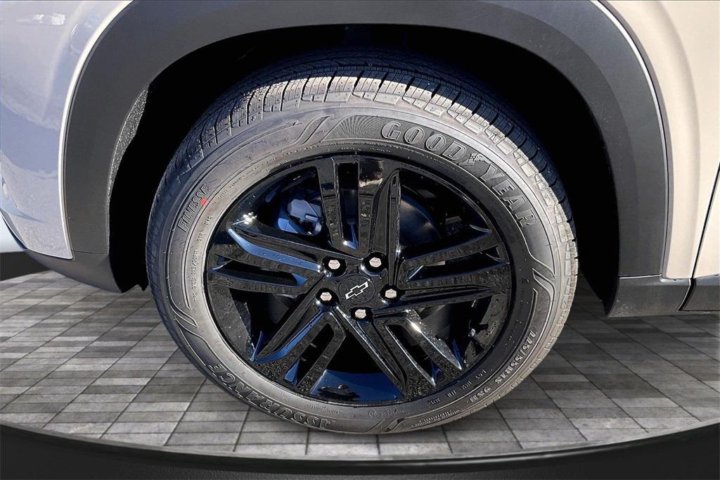 new 2026 Chevrolet Trax car, priced at $27,635