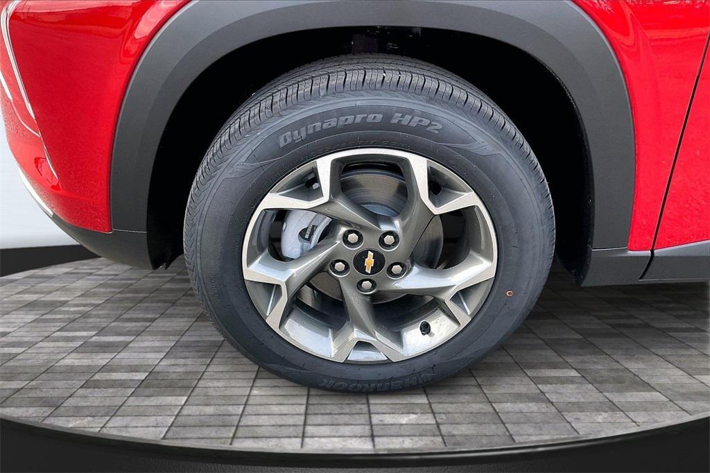 new 2026 Chevrolet Trax car, priced at $25,885