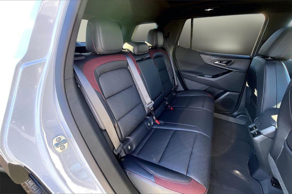 new 2026 Chevrolet Equinox car, priced at $38,915