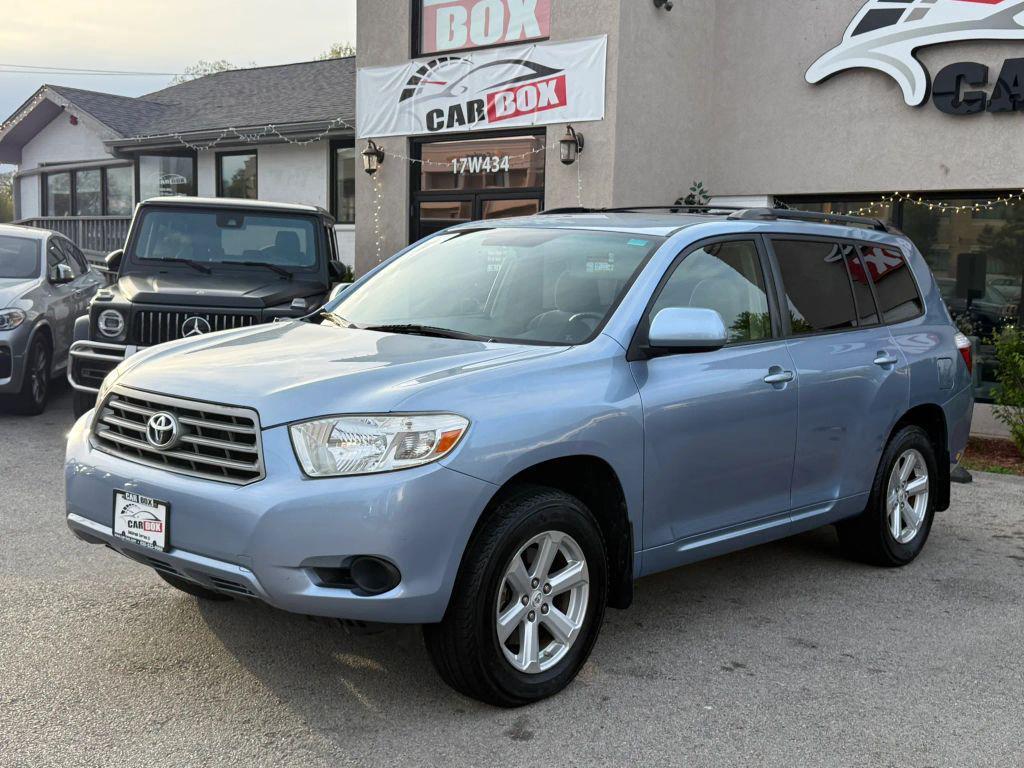 used 2009 Toyota Highlander car, priced at $8,900