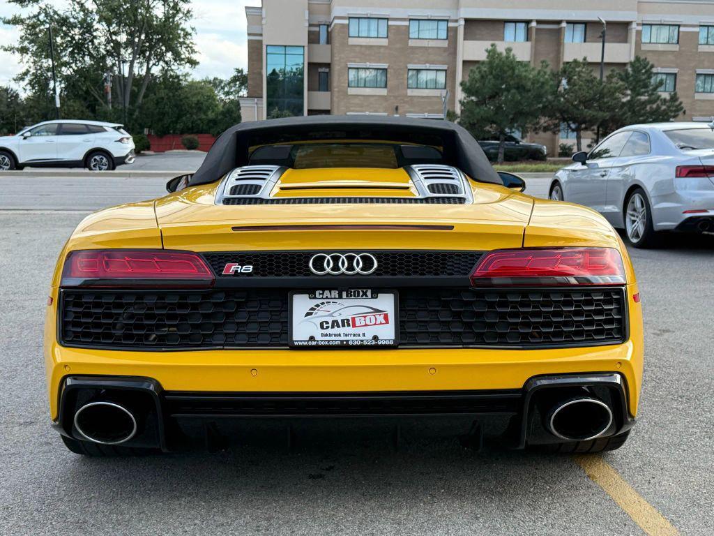 used 2023 Audi R8 car