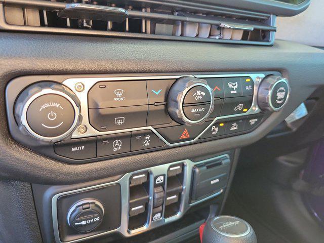 new 2026 Jeep Gladiator car, priced at $40,895