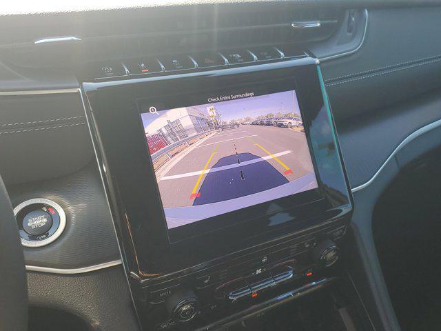 new 2025 Jeep Grand Cherokee L car