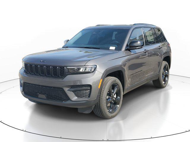 new 2025 Jeep Grand Cherokee car, priced at $37,951