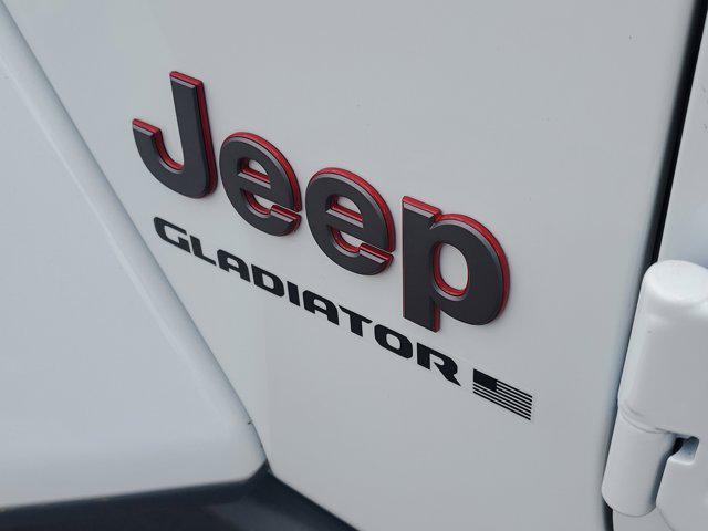 new 2026 Jeep Gladiator car, priced at $49,382